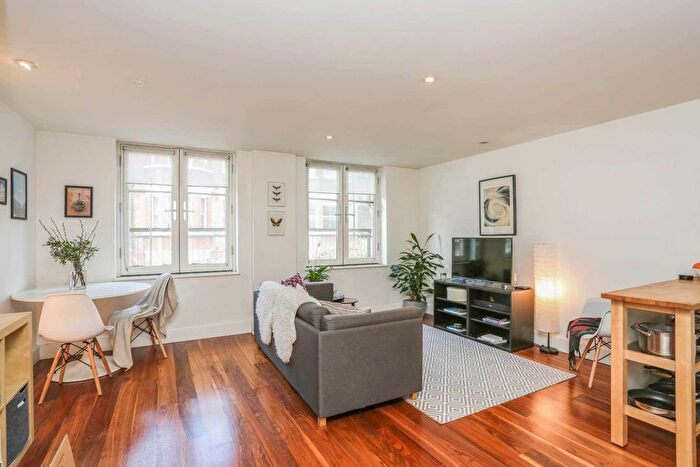 1 Bedroom Flat To Rent In Bromells Road, Clapham Common, London (Short Let Basis), SW4