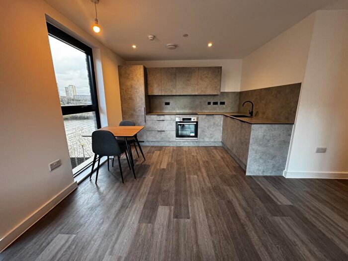 2 Bedroom Apartment To Rent In Berkeley Square Apartments, M5