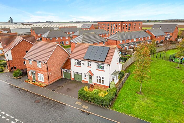 3 Bedroom Detached House For Sale In Old Coach Road, Runcorn, WA7