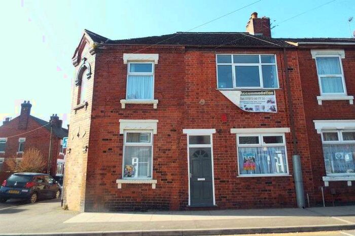 4 Bedroom Property To Rent In Boughey Road, Shelton, Stoke-on-trent, ST4