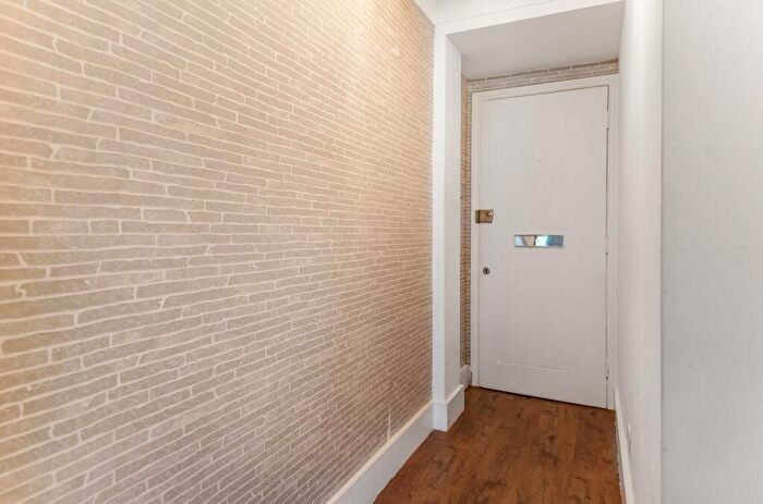 1 Bedroom Apartment For Sale In Waterside Place, Sheering Lower Road, Sawbridgeworth, Hertfordshire, CM21