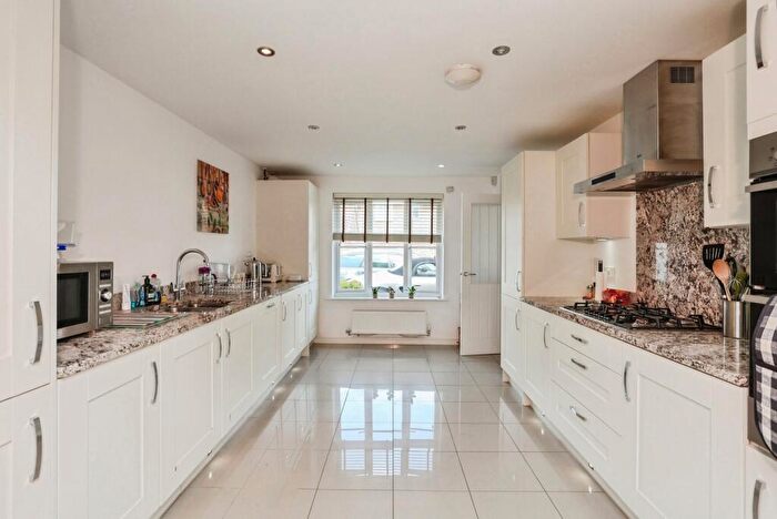 4 Bedroom Detached House For Sale In Stanier Drive, Edwalton, Nottinghamshire, NG12