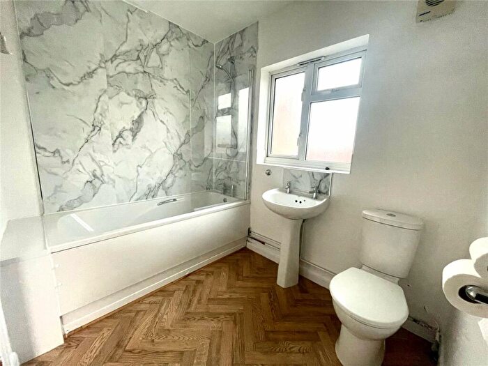 1 Bedroom Apartment To Rent In Chester Road West, Shotton, Deeside, CH5