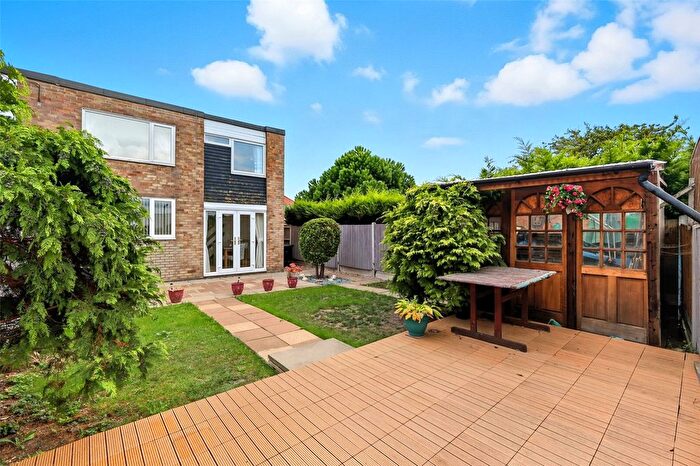 3 Bedroom Semi-detached House For Sale In Townfield Walk, Great Wakering, Essex, SS3