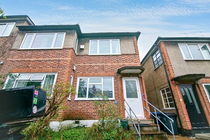 2 Bedroom Flat For Sale In Chambers Lane, London, NW10