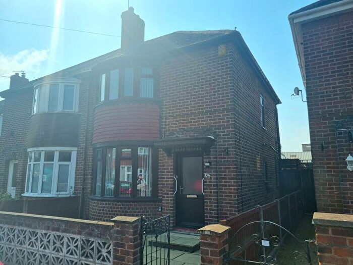 2 Bedroom House To Rent In Cartwright Street, Loughborough, LE11