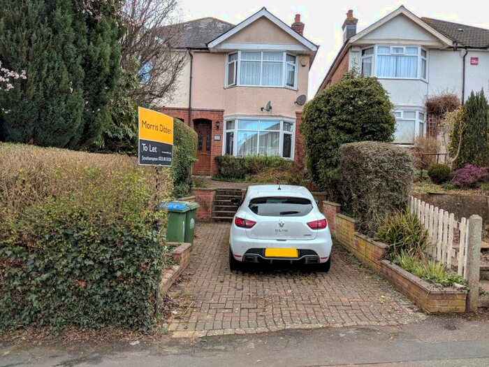 3 Bedroom House To Rent In Grosvenor Road, Highfield, SO17