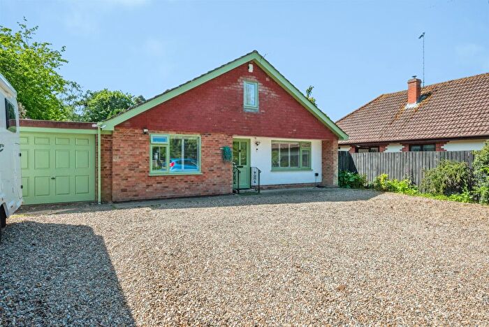 2 Bedroom Detached Bungalow For Sale In Main Road, Ormesby, Great Yarmouth, NR29