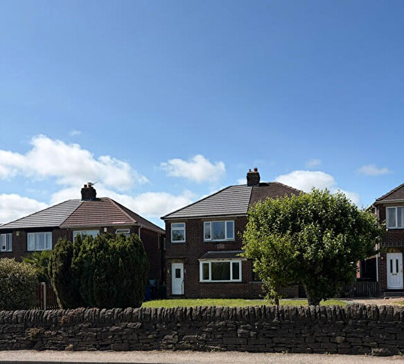3 Bedroom Semi-Detached House For Sale In Sheffield Road, Penistone, Sheffield, South Yorkshire, S36