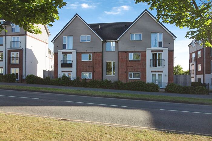 1 Bedroom Flat For Sale In Anton Close, Rugby, CV21