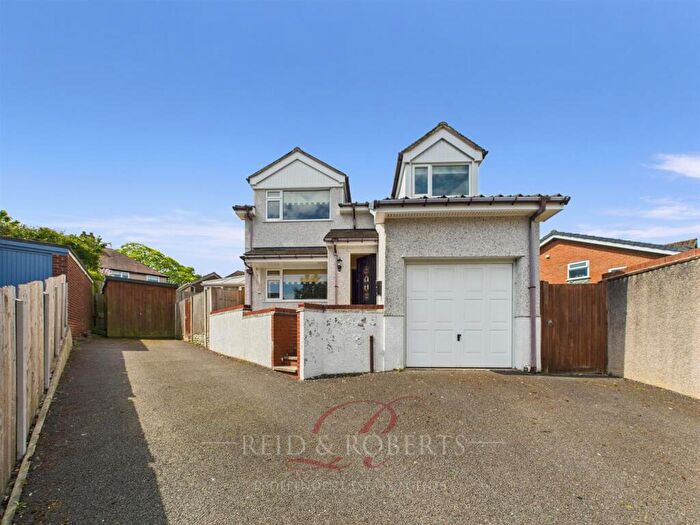 4 Bedroom Detached House For Sale In Parc Hendy, Mold, CH7
