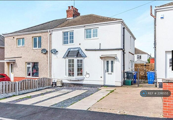 3 Bedroom End Of Terrace House To Rent In Llewelyn Crescent, Askern, Doncaster, DN6