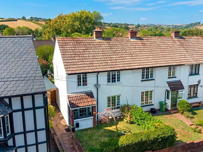 3 Bedroom End Of Terrace House For Sale In High Street, Ide, EX2