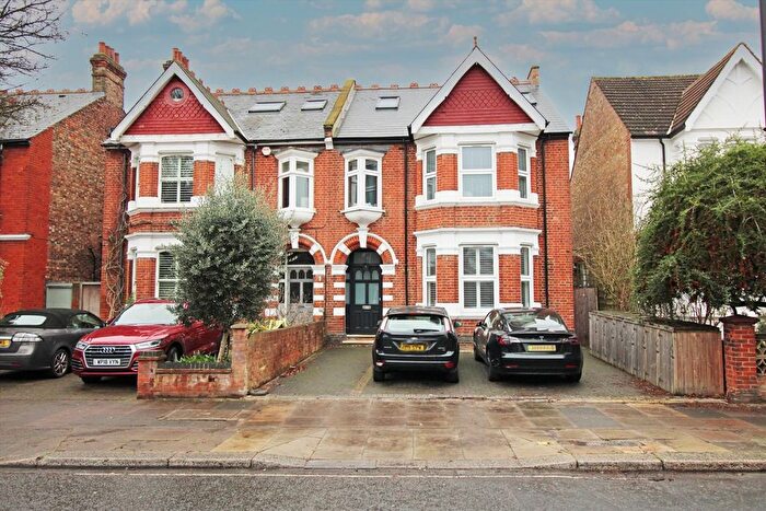 2 Bedroom Flat To Rent In Twyford Avenue, Twyford Avenue, W3
