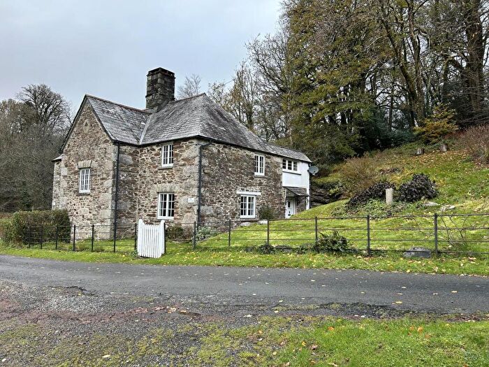 3 Bedroom Semi Detached House To Rent In Trebartha, PL15