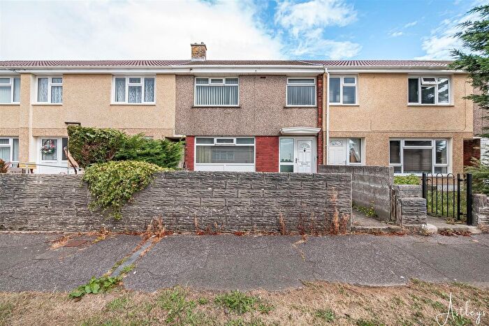 3 Bedroom Terraced House For Sale In Heol Awstin, Ravenhill, Swansea, SA5