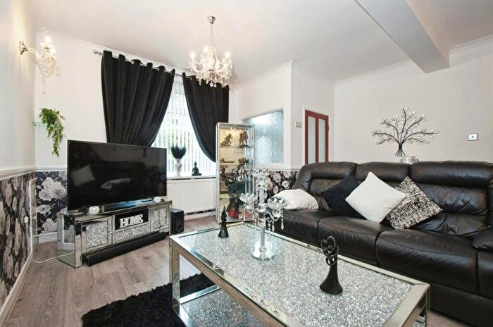 3 Bedroom Terraced House For Sale In Oakdale Terrace, Tonypandy, CF40