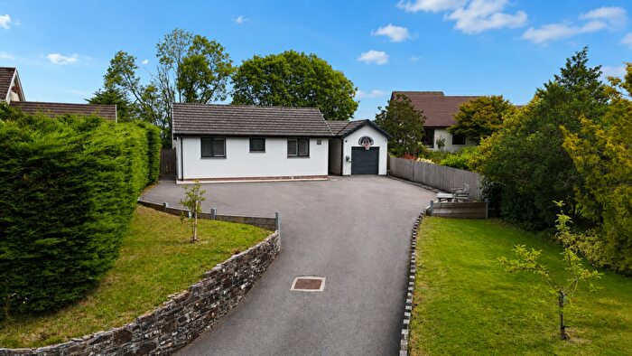 3 Bedroom Terraced House For Sale In Castle Street, Bodmin, PL31