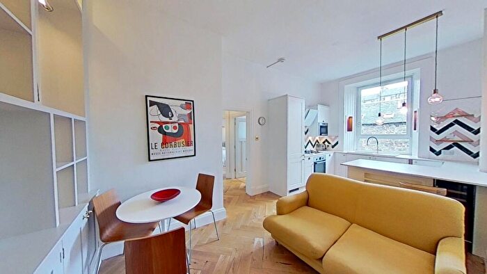 1 Bedroom Flat To Rent In Comely Bank Row, Edinburgh, Midlothian, EH4