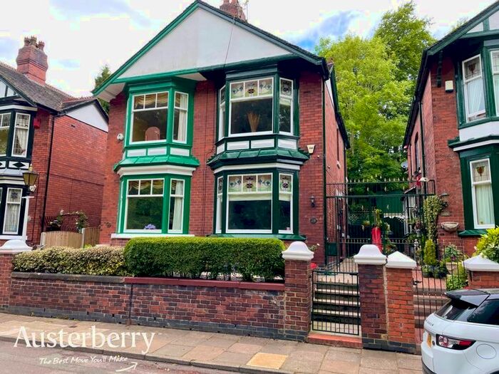 3 Bedroom Semi-Detached House To Rent In Victoria Park Road, Tunstall, Stoke-On-Trent, Staffordshire, ST6