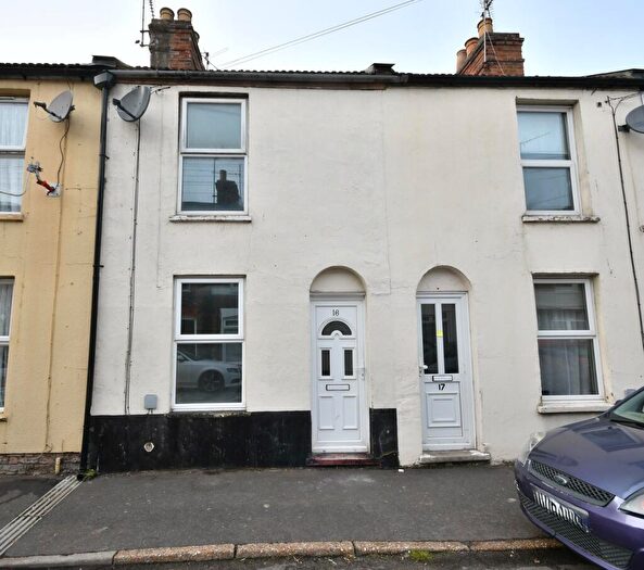 2 Bedroom Terraced House For Sale In Lansdowne Street, PE30