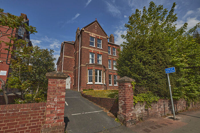 2 Bedroom Flat To Rent In Heavitree Road, Exeter, EX1