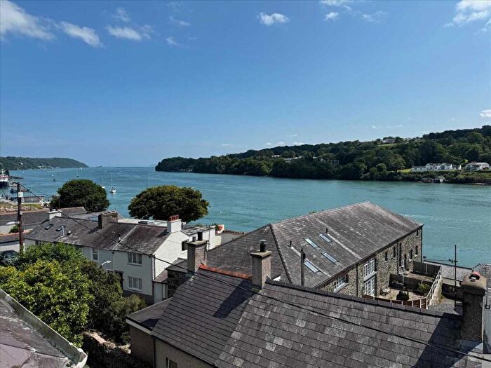 4 Bedroom Town House For Sale In Y Wenllys, Cambria Road, Menai Bridge, LL59