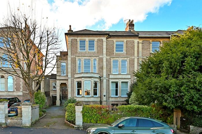 2 Bedroom Flat To Rent In Canynge Road, Bristol, Somerset, BS8