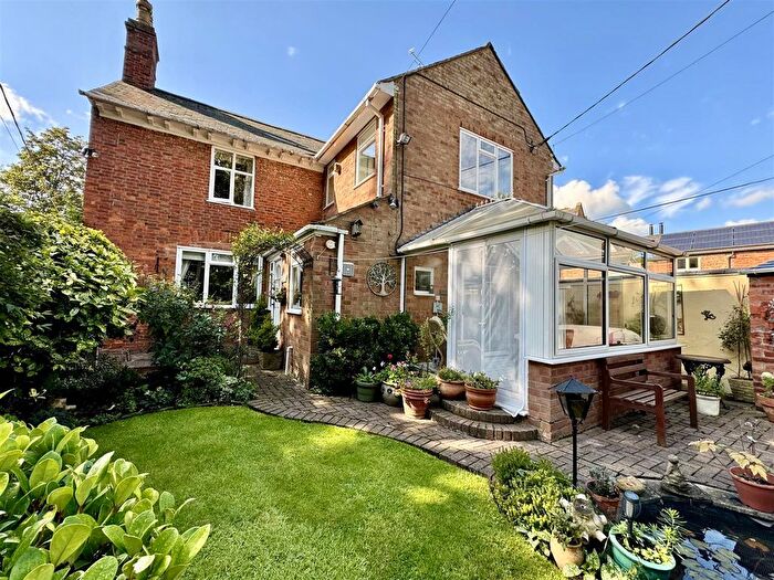 3 Bedroom Property For Sale In Green Lane, North Kilworth, Lutterworth, LE17