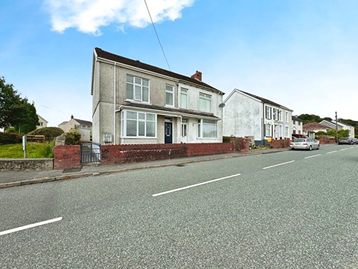 3 Bedroom Semi-Detached House For Sale In Llanedi Road, Fforest, Pontarddulais, Swansea, Carmarthenshire, SA4