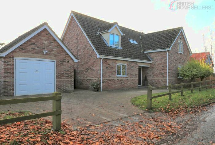 4 Bedroom Detached House For Sale In Low Road, Wickhampton, Norwich, Norfolk NR13