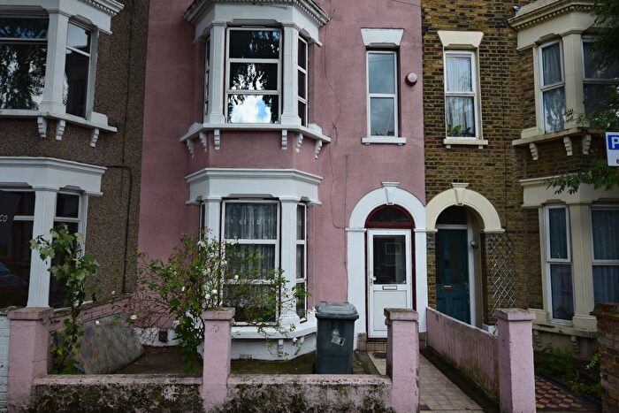 4 Bedroom Terraced House For Sale In Cranmer Road, London, E7