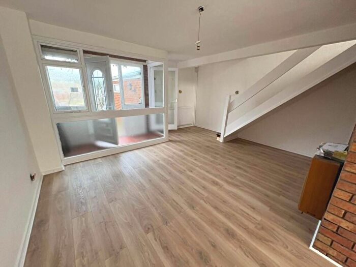 3 Bedroom Terraced House To Rent In Honeywood Drive, Nottingham, NG3