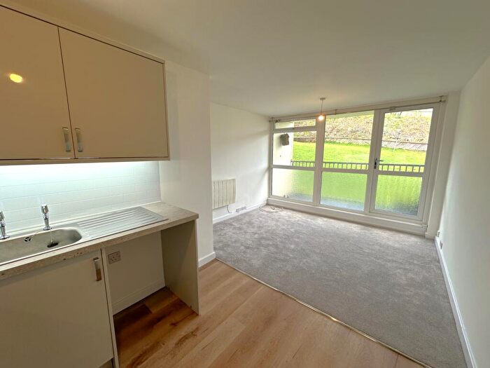 2 Bedroom Apartment To Rent In Devon View, Dawlish Warren, EX7