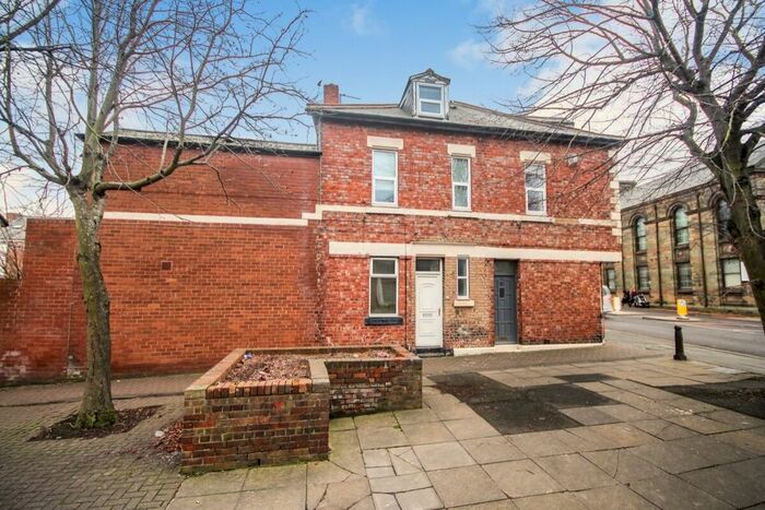 2 Bedroom Flat To Rent In Denmark Street, Gateshead NE8