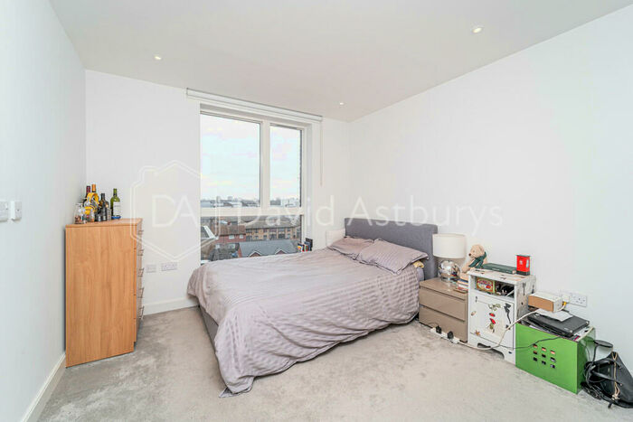 2 Bedroom Apartment To Rent In High Street, Hornsey, London, N8
