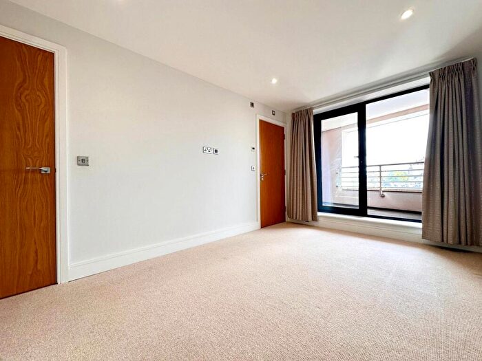 2 Bedroom Apartment To Rent In Tempus, Clifton, BS8