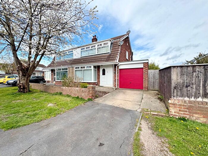 3 Bedroom Semi-Detached House For Sale In Tanmeads, Nettlesworth, Chester Le Street, DH2