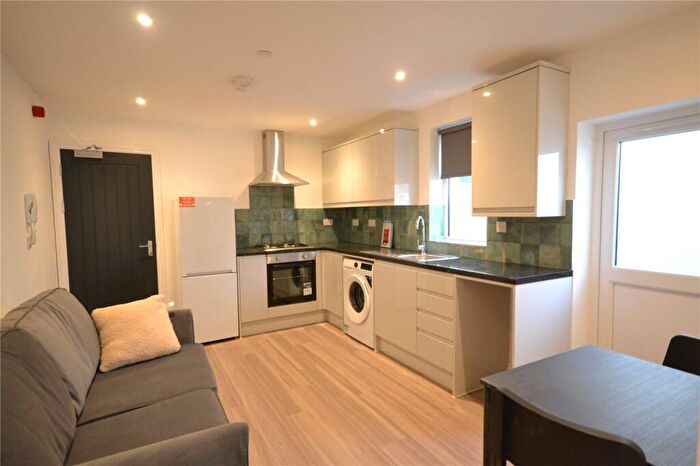 1 Bedroom Flat To Rent In Colum Road, Cardiff, CF10