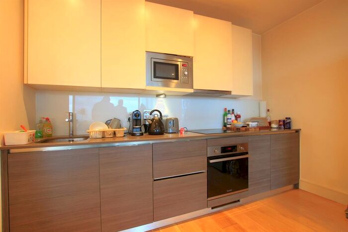 1 Bedroom Flat To Rent In Trinity Square, Staines Road, Hounslow TW3