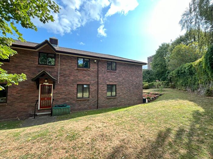 1 Bedroom Retirement Property For Sale In Priory Gardens, Abergavenny, NP7