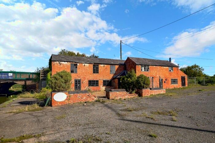 Detached House For Sale In Crick Wharf, West Haddon Road, Crick, Northampton, Northamptonshire, NN6