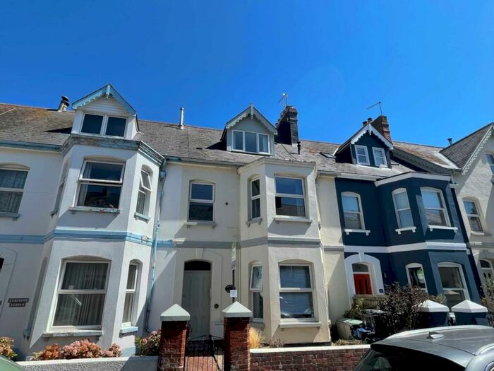 1 Bedroom Flat To Rent In Morton Road, Exmouth, EX8