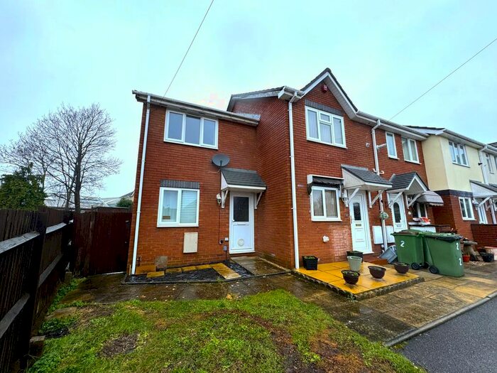 1 Bedroom End Of Terrace House To Rent In Medley Place, Claremont Crescent, SO15