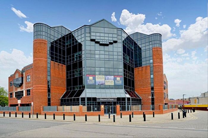 2 Bedroom Flat To Rent In Broadway, Peterborough, PE1