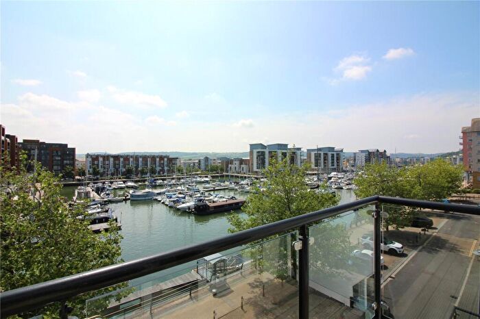 2 Bedroom Apartment To Rent In Lockside, Portishead, Bristol, Somerset, BS20
