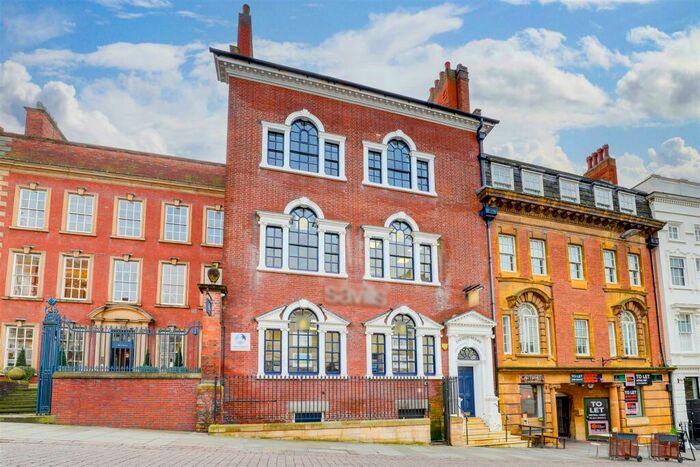 3 Bedroom Flat To Rent In Enfield House, Low Pavement, City Centre, Nottinghamshire, NG1