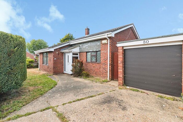 3 Bedroom Detached Bungalow For Sale In Sands Lane, Oulton, Lowestoft, NR32
