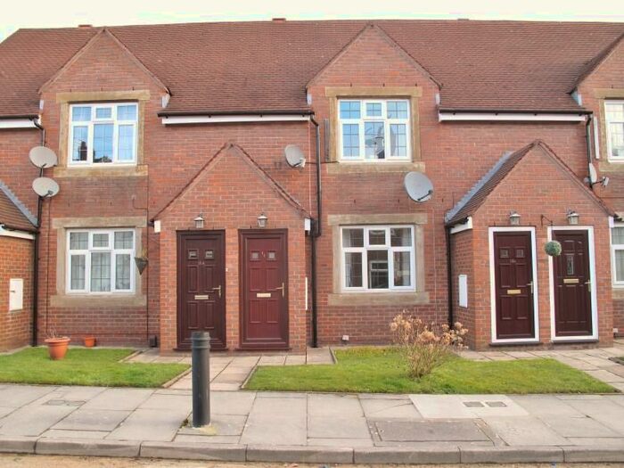 1 Bedroom Flat To Rent In Armoury Court Mews, Preston Street West, Macclesfield, SK11