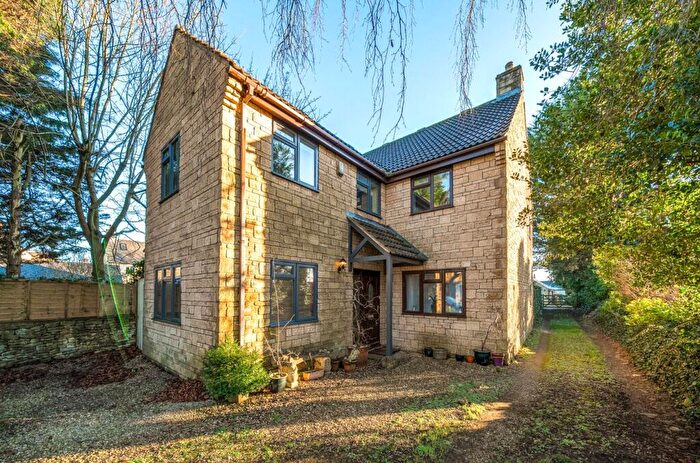 4 Bedroom Detached House For Sale In Tanners Lane, Marshfield, Chippenham, Wiltshire, SN14
